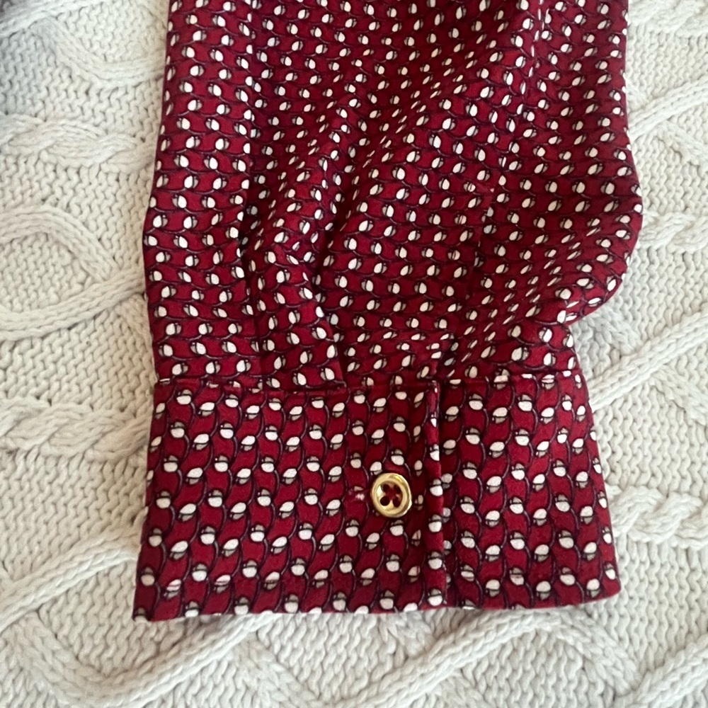 Roz & Ali Burgundy Button-Up Blouse with Gold Button Detail Women’s Size 1X - Picture 11 of 16
